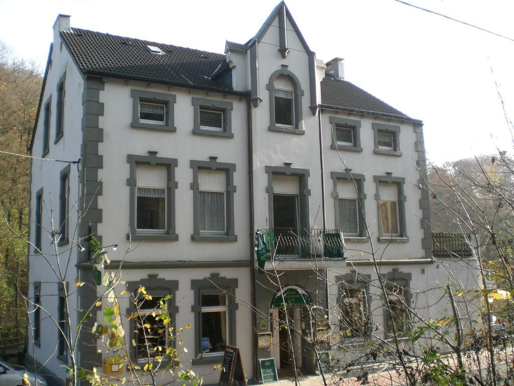 Hotel Bergische Schweiz Velbert Dış mekan fotoğraf